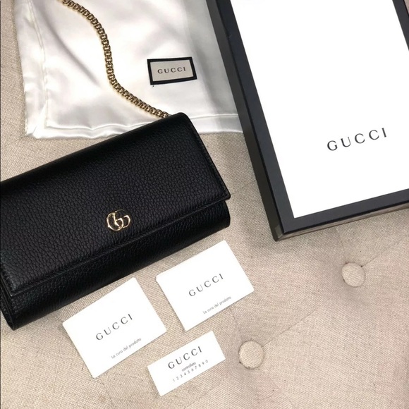 Gucci Handbags - Gucci leather chain wallet GG marmont